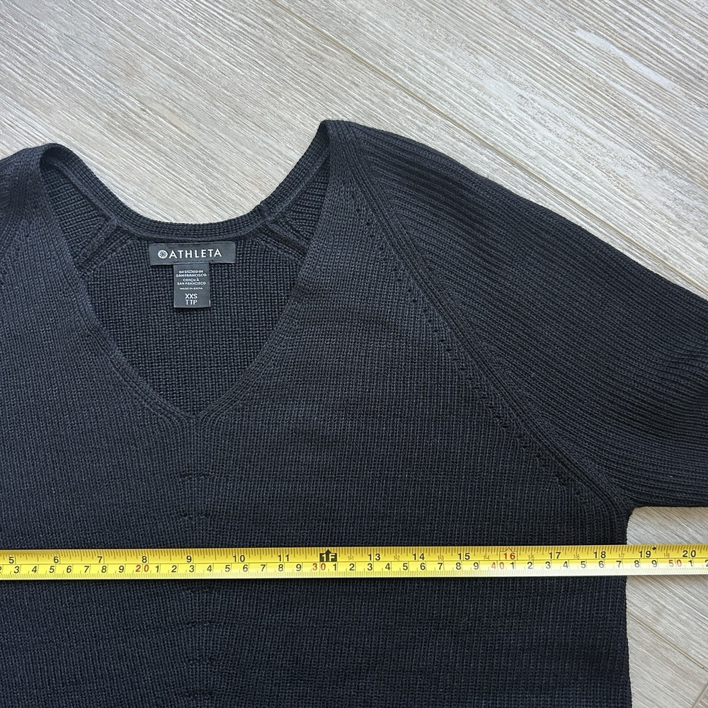 Athleta Hanover Refined V-Neck Sweater Women's XXS Black Merino Wool Blend Knit - Picture 8 of 10